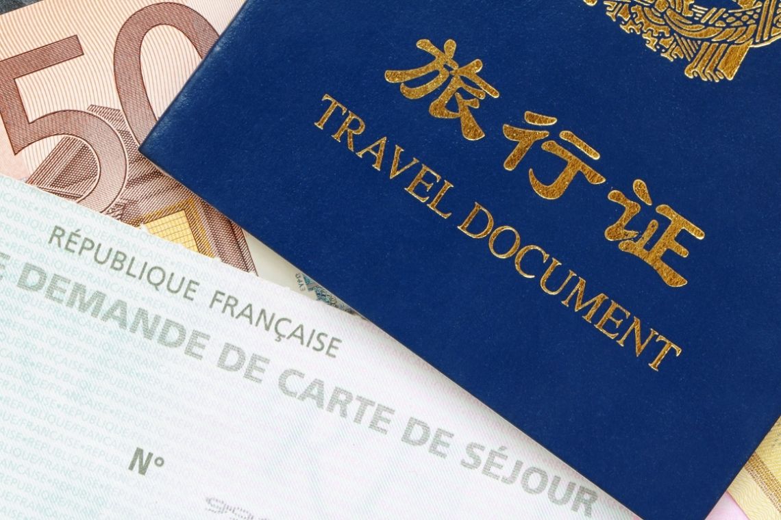 Comprendre la différence entre la carte de résident et la carte de séjour en France : un guide complet pour les expatriés